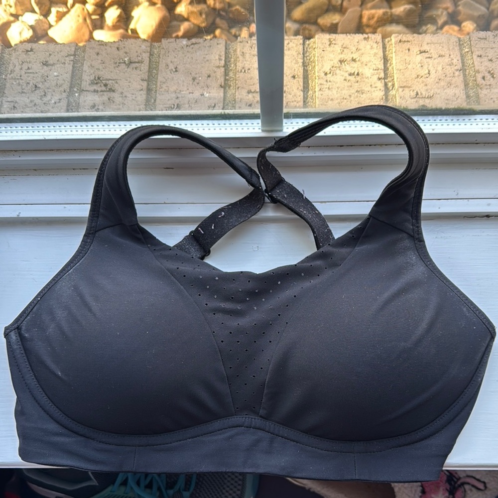 Black Women's Sports Bra Lululemon